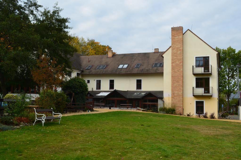 Penzion Lasakuv Mlyn Boskovice Buitenkant foto